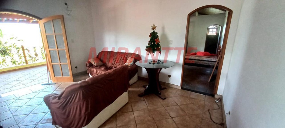 Sobrado de 339.2m² com 5 quartos em Jardim Sinki