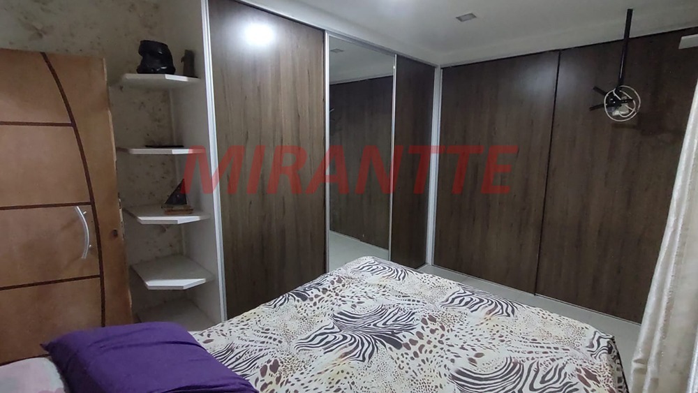 Sobrado de 180m² com 3 quartos em Vila Roque