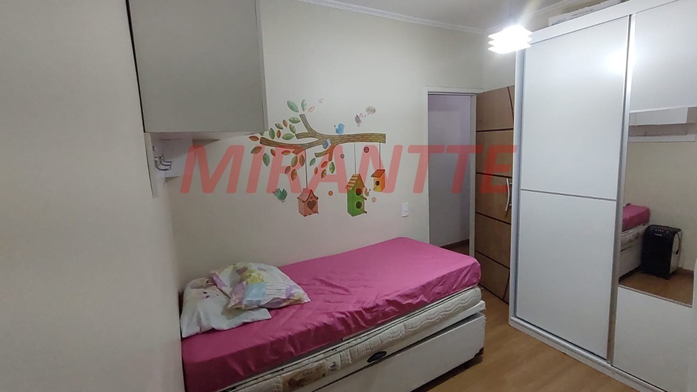 Sobrado de 180m² com 3 quartos em Vila Roque