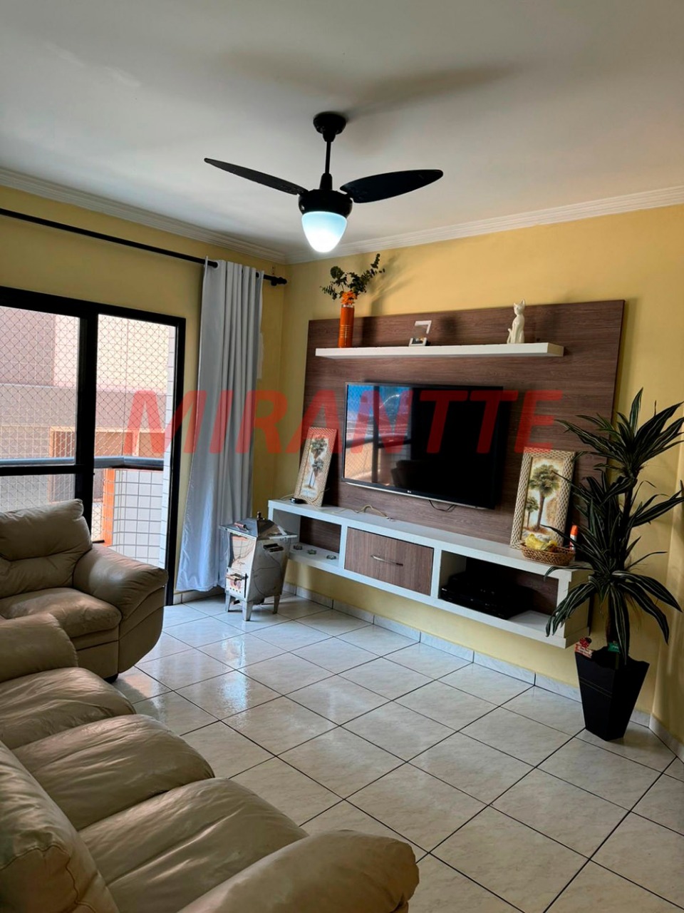Apartamento de 53m² com 1 quartos em Canto do Forte