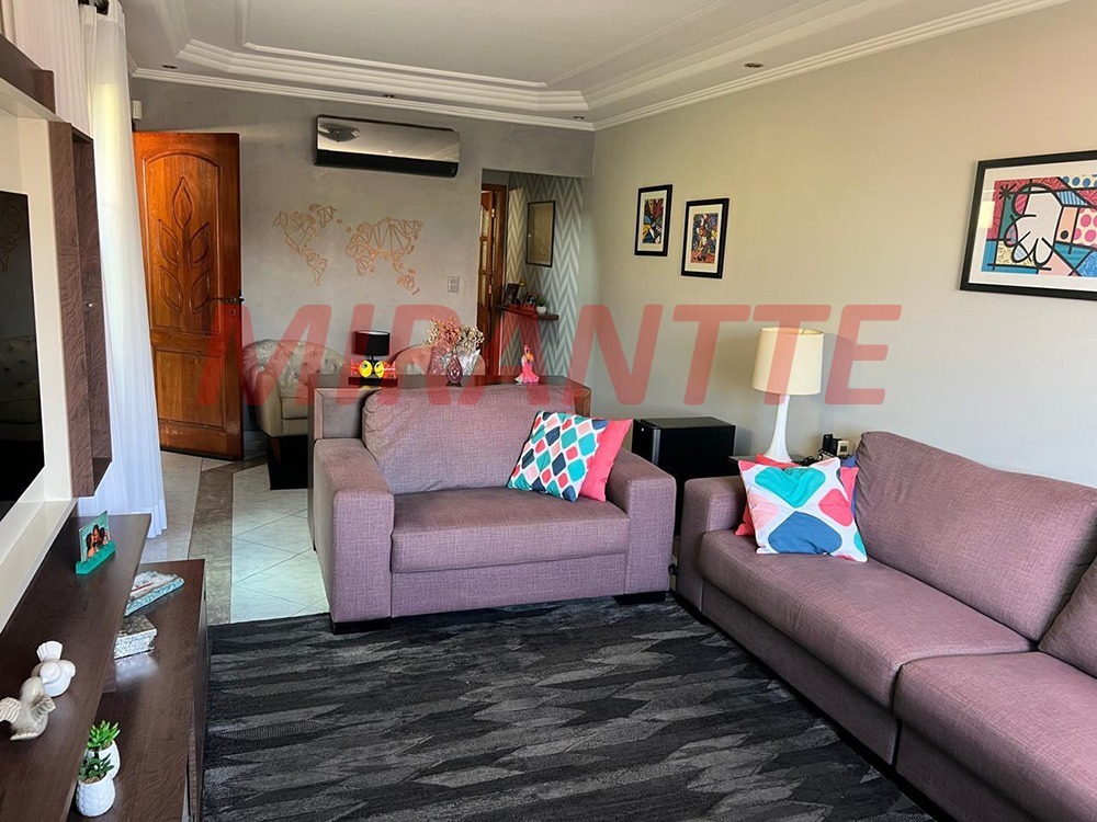 Sobrado de 179m² com 3 quartos em Parque Sao Domingos