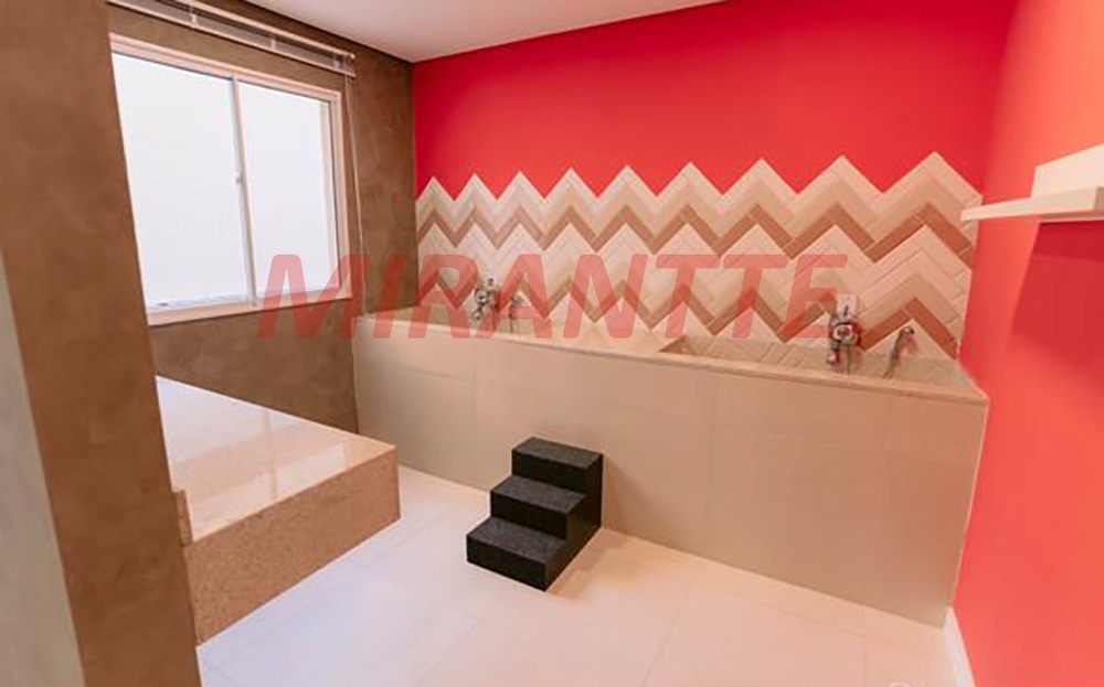 Apartamento de 42m² com 2 quartos em Canindé