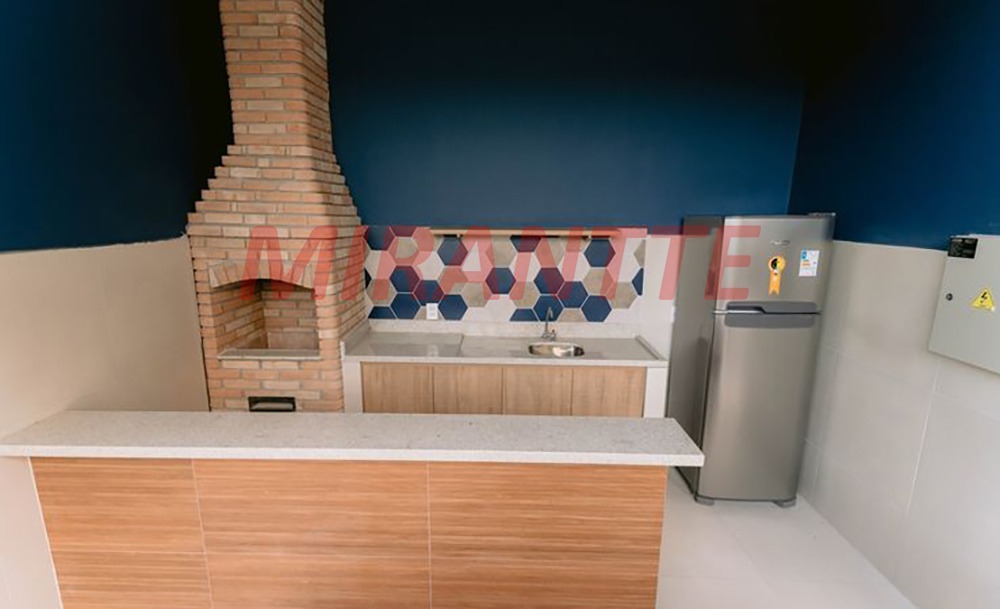 Apartamento de 42m² com 2 quartos em Canindé