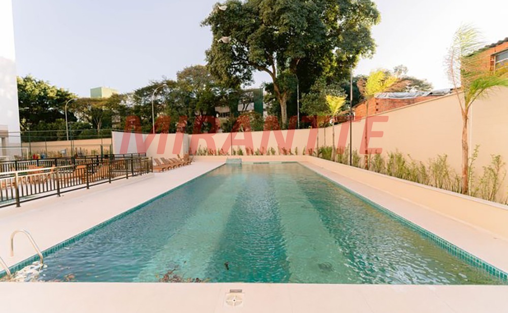 Apartamento de 42m² com 2 quartos em Canindé