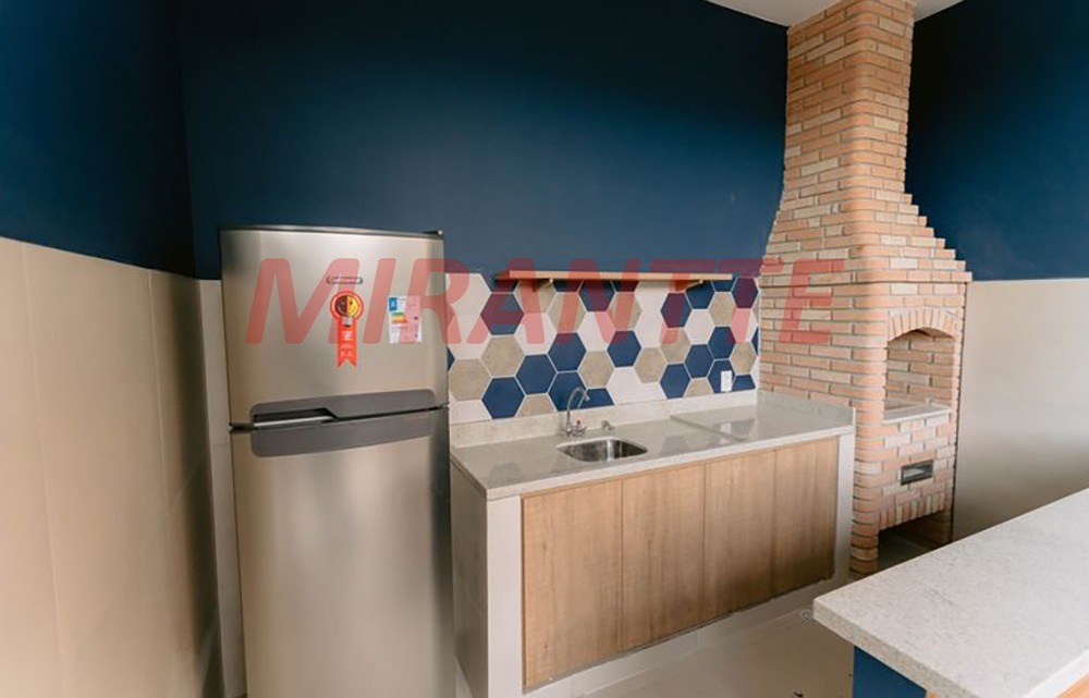 Apartamento de 42m² com 2 quartos em Canindé