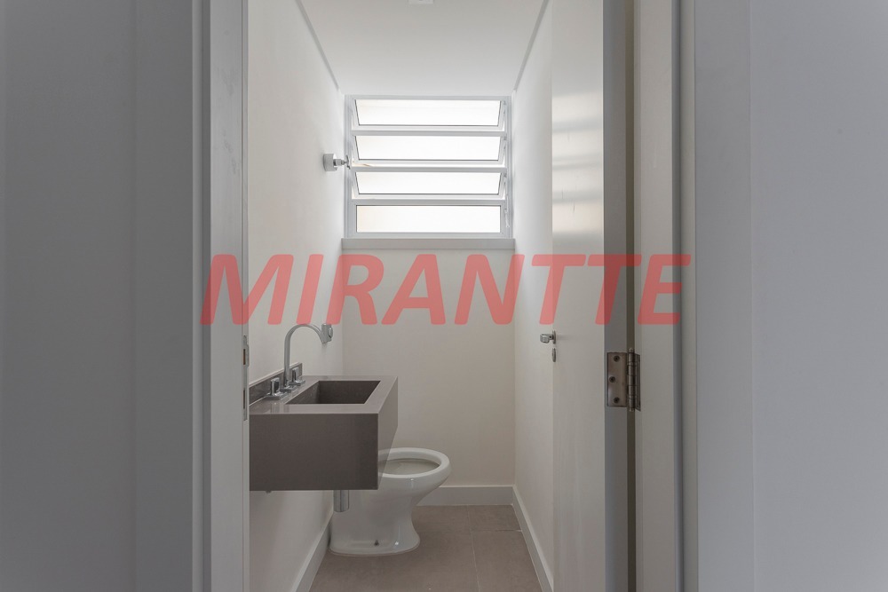 Apartamento de 225m² com 3 quartos em Jardim Paulista