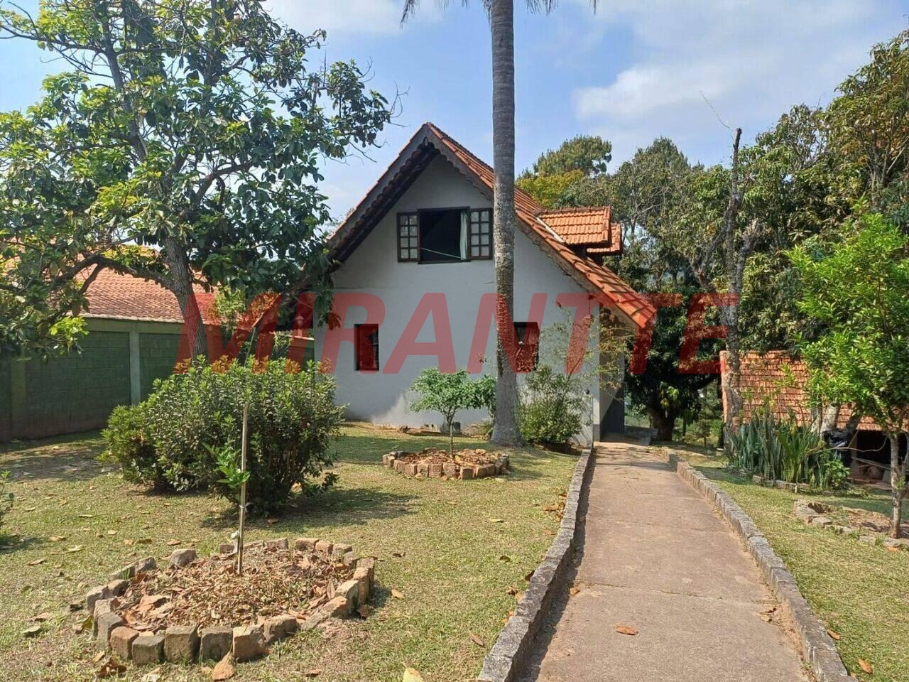 Chácara de 840m² com 8 quartos em Mato Dentro