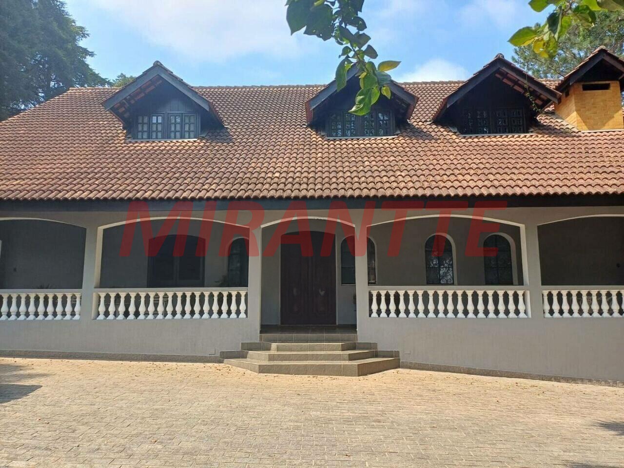 Chácara de 840m² com 8 quartos em Mato Dentro