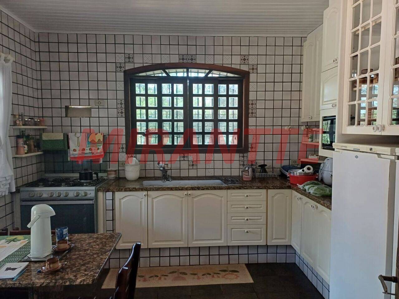 Chácara de 840m² com 8 quartos em Mato Dentro