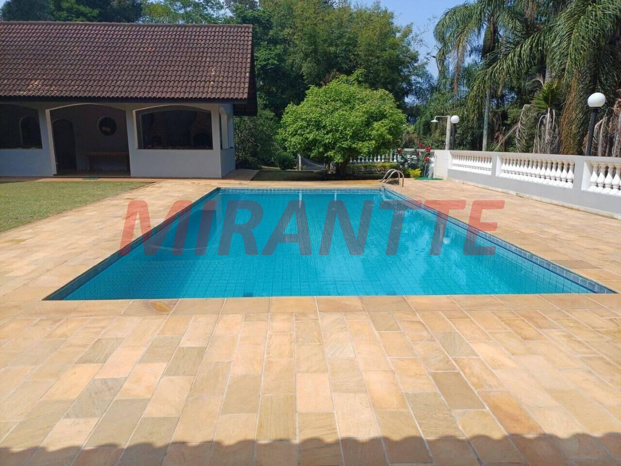 Chácara de 840m² com 8 quartos em Mato Dentro