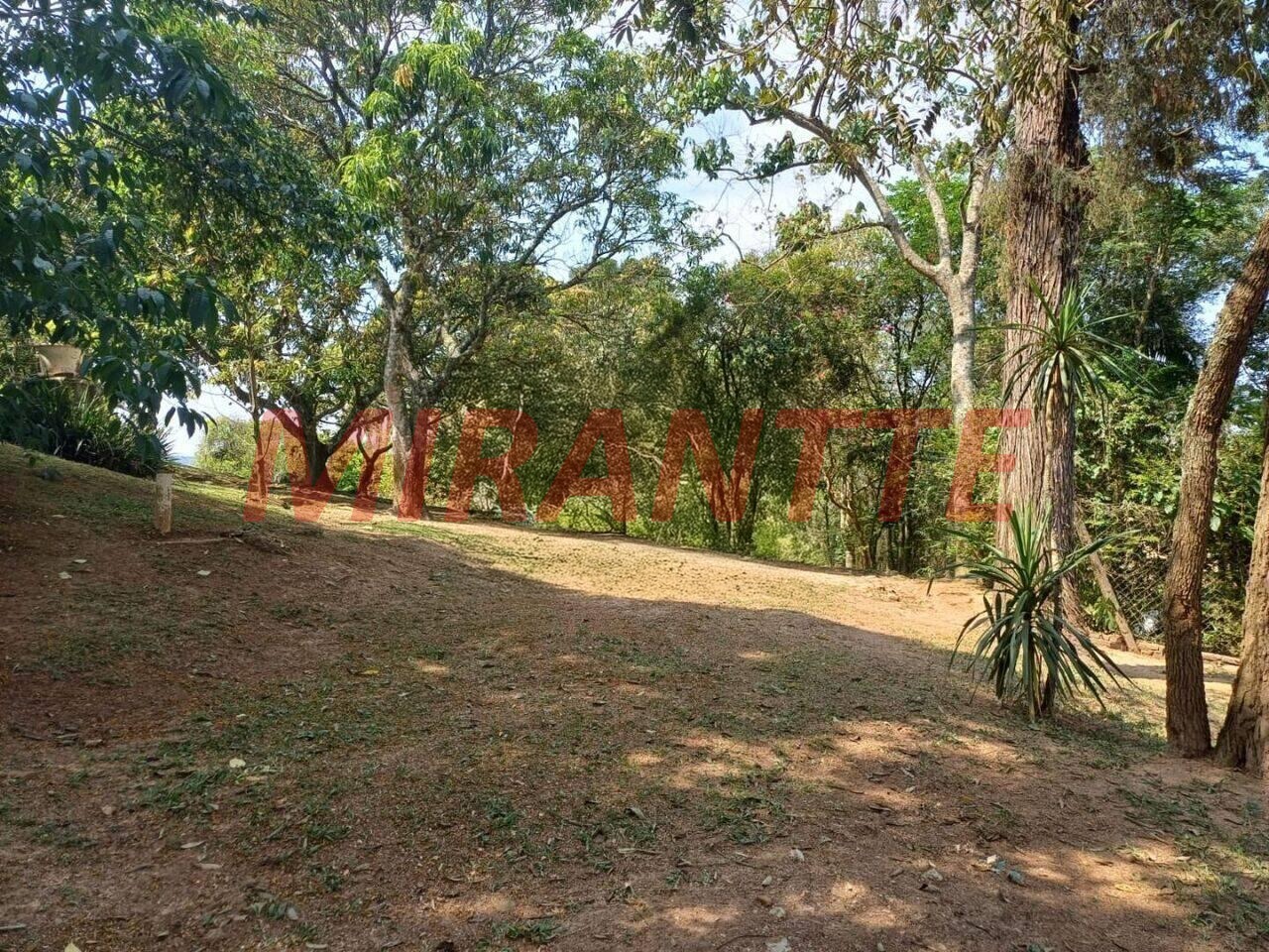 Chácara de 840m² com 8 quartos em Mato Dentro