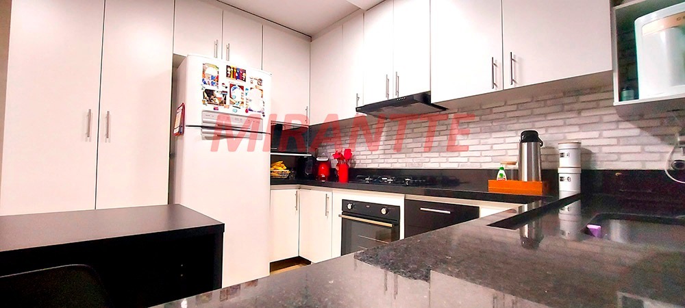 Sobrado de 131m² com 3 quartos em Parada Inglesa