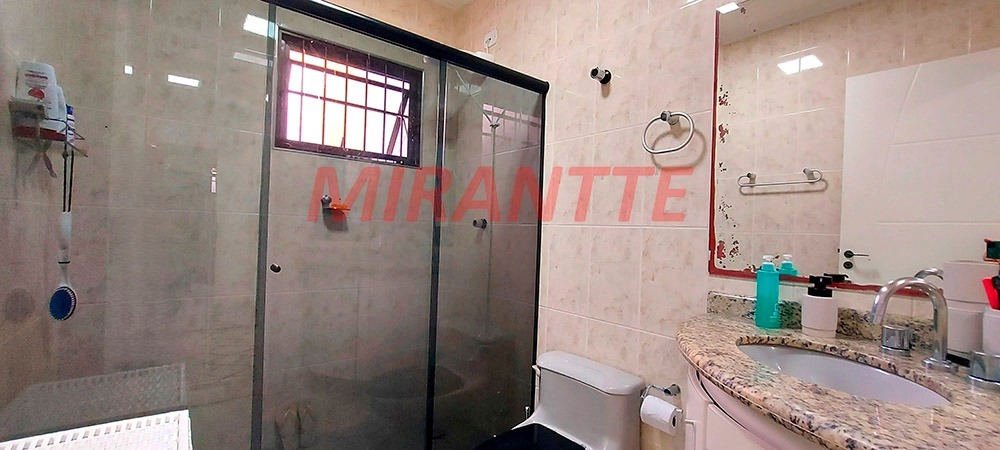 Sobrado de 131m² com 3 quartos em Parada Inglesa