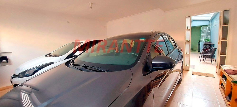 Sobrado de 131m² com 3 quartos em Parada Inglesa