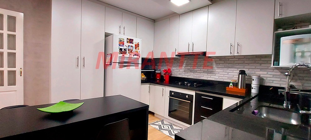 Sobrado de 131m² com 3 quartos em Parada Inglesa