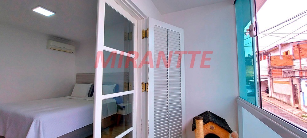 Sobrado de 131m² com 3 quartos em Parada Inglesa