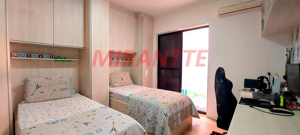 Sobrado de 131m² com 3 quartos em Parada Inglesa