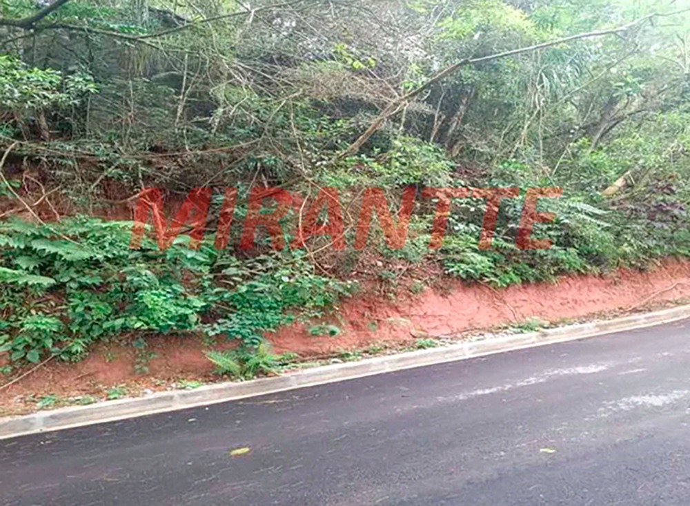 Terreno de 0m² em Cumbari