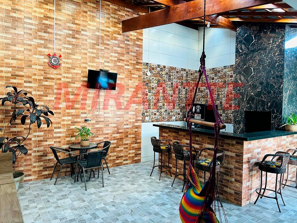 Sobrado de 150m² com 3 quartos em Vila Maricy