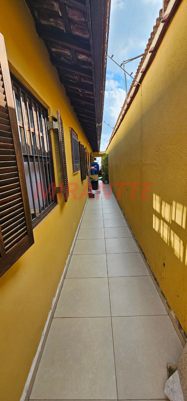 Casa terrea de 115m² com 4 quartos em Vila Mazzei