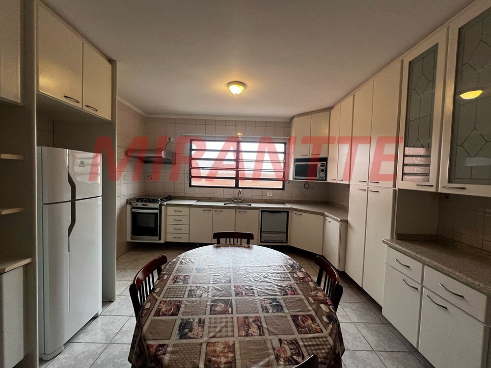 Casa terrea de 216m² com 3 quartos em Vila Pauliceia