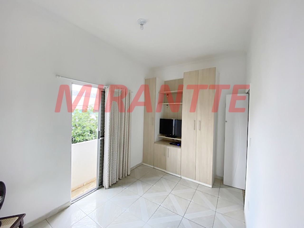 Sobrado de 150m² com 4 quartos em Vila Baruel