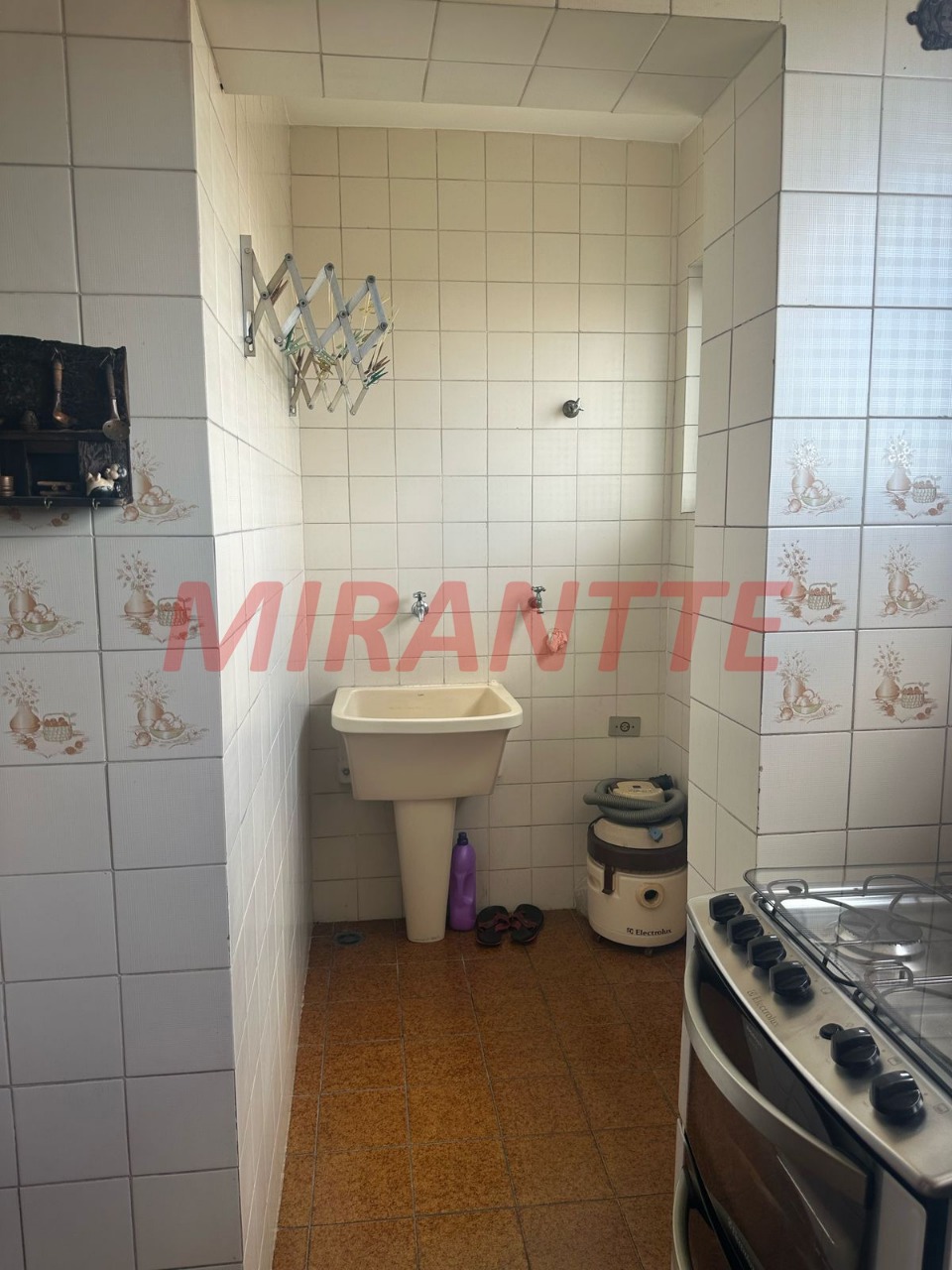 Apartamento de 60m² com 2 quartos em Vila Ester