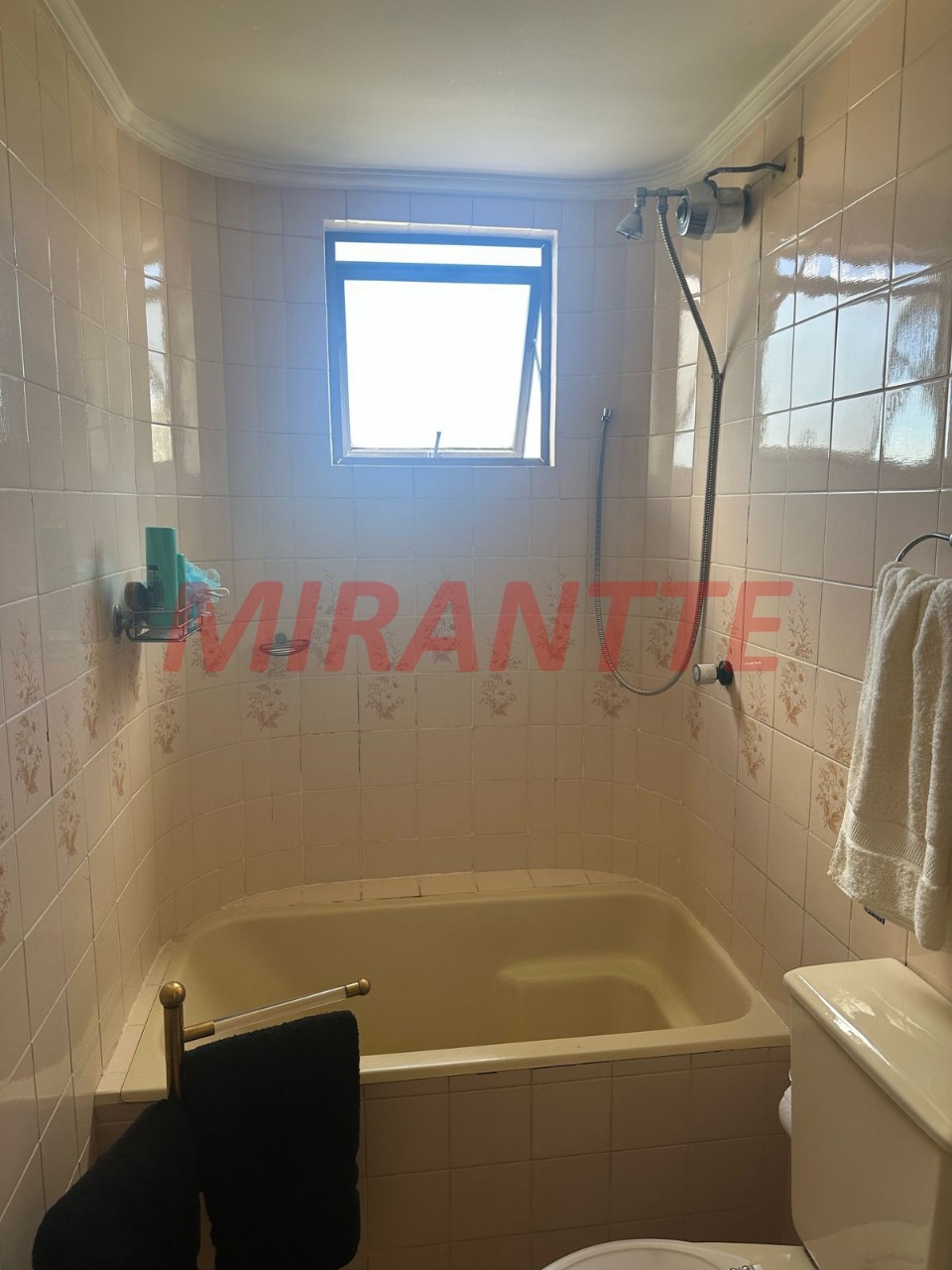 Apartamento de 60m² com 2 quartos em Vila Ester
