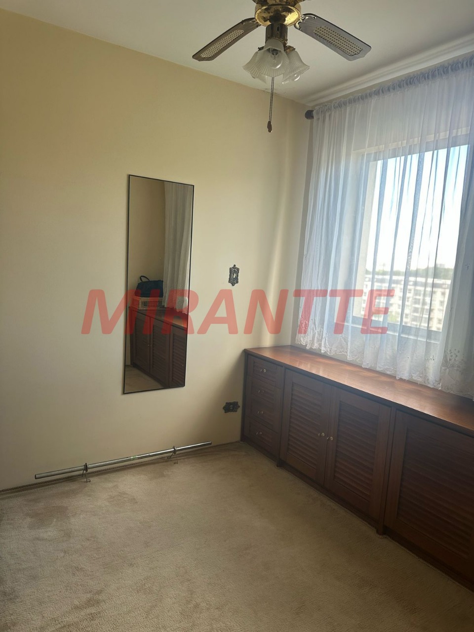 Apartamento de 60m² com 2 quartos em Vila Ester