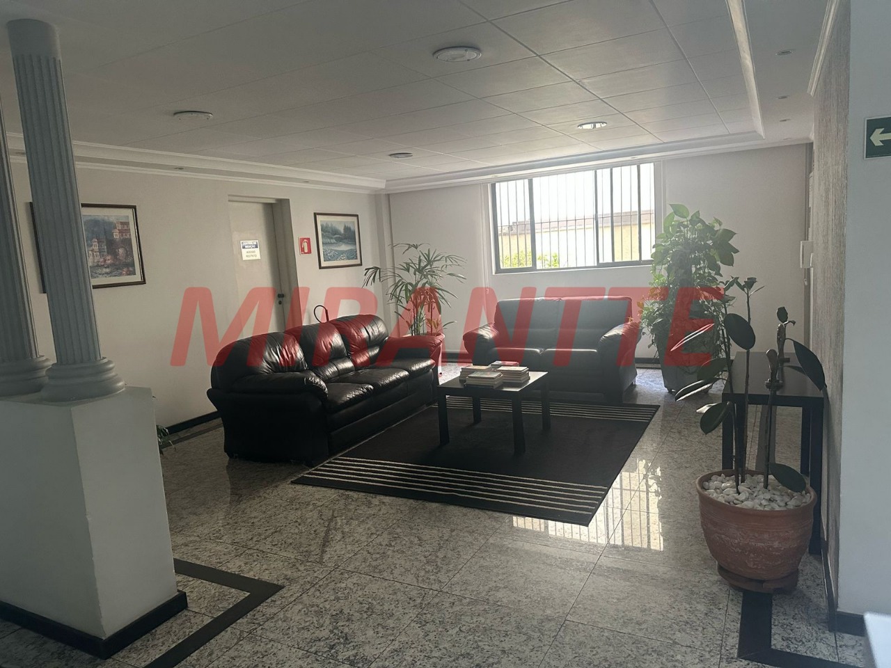 Apartamento de 60m² com 2 quartos em Vila Ester