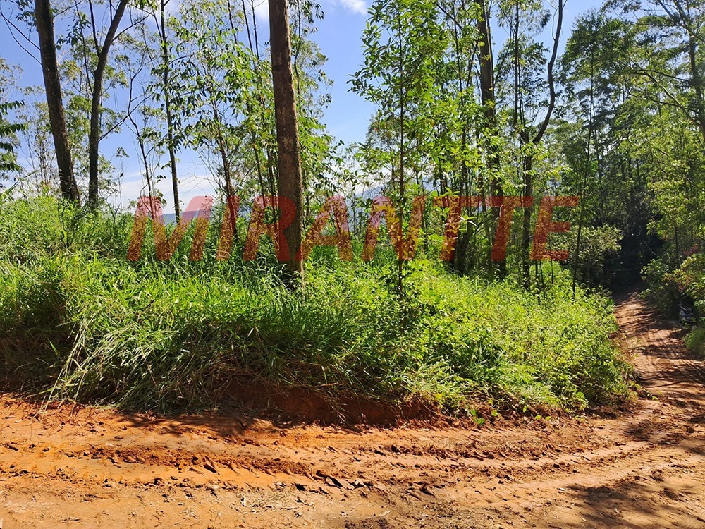 Terreno de 0m² em Mantiqueira
