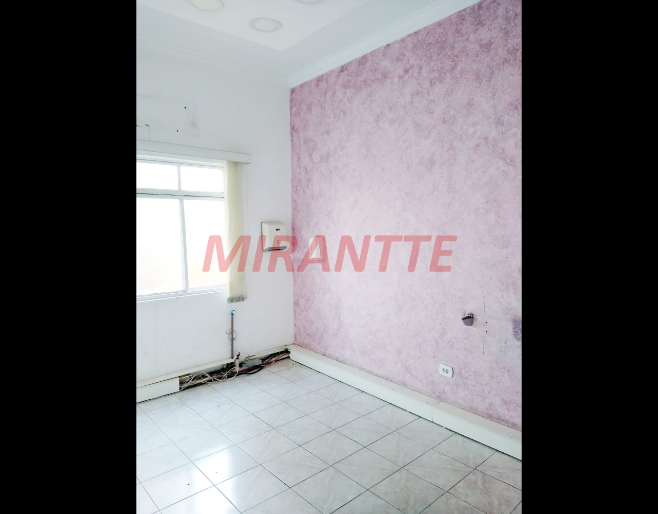 Conjunto comercial de 141m² em Santana