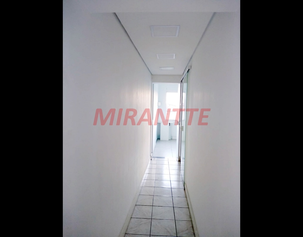 Conjunto comercial de 141m² em Santana
