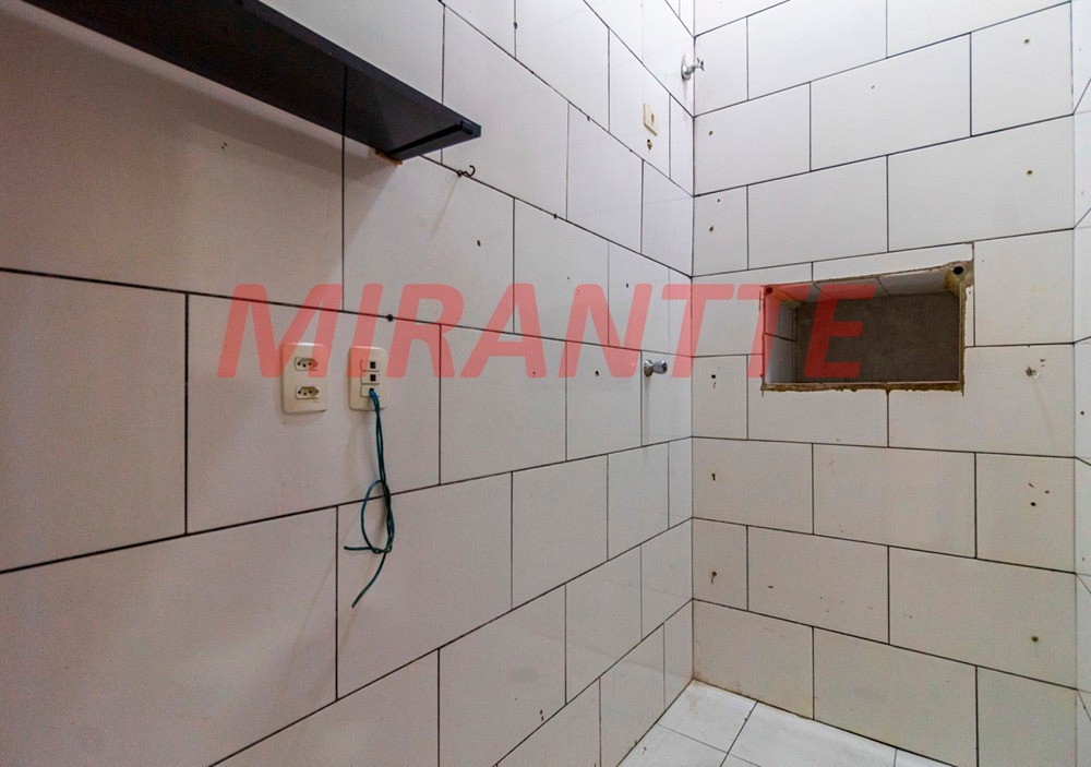 Comercial de 140m² em Vila Mazzei