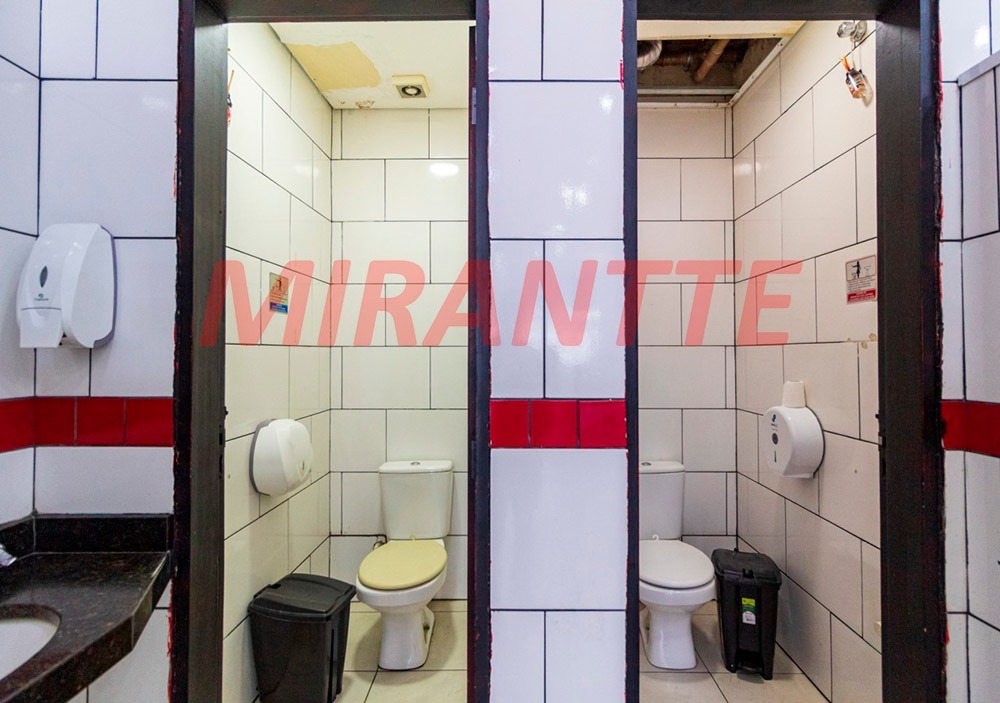 Comercial de 140m² em Vila Mazzei