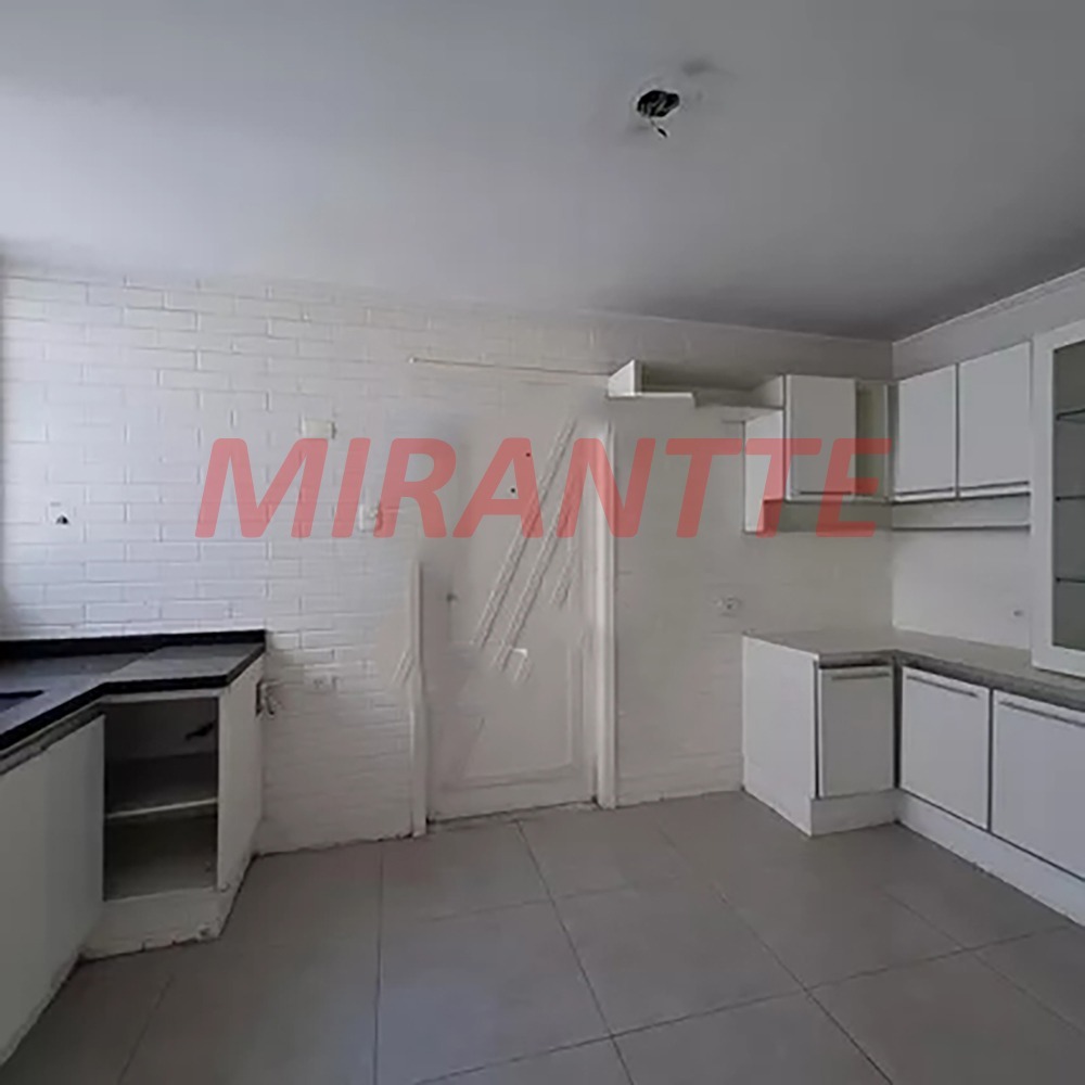 Apartamento de 135m² com 3 quartos em Santana