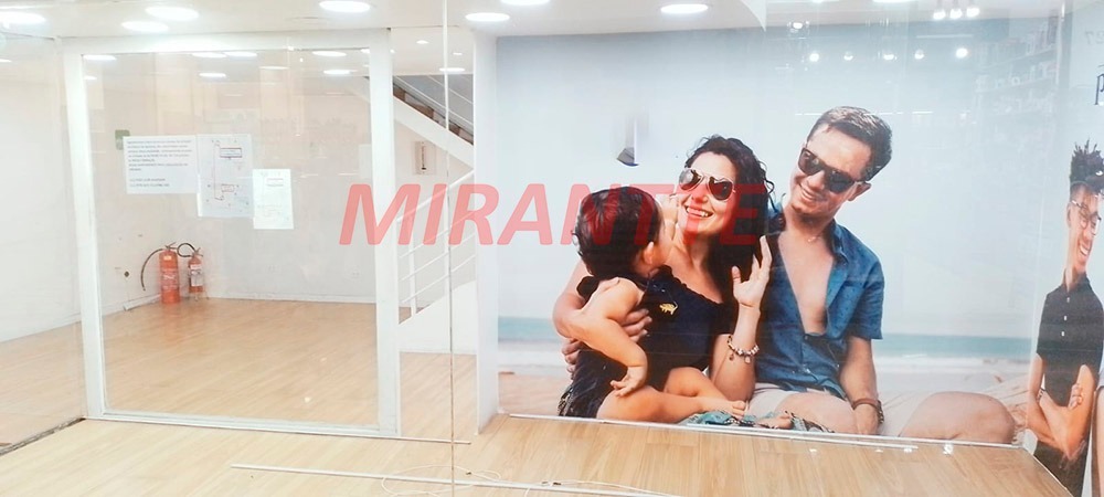Comercial de 140m² em Santana