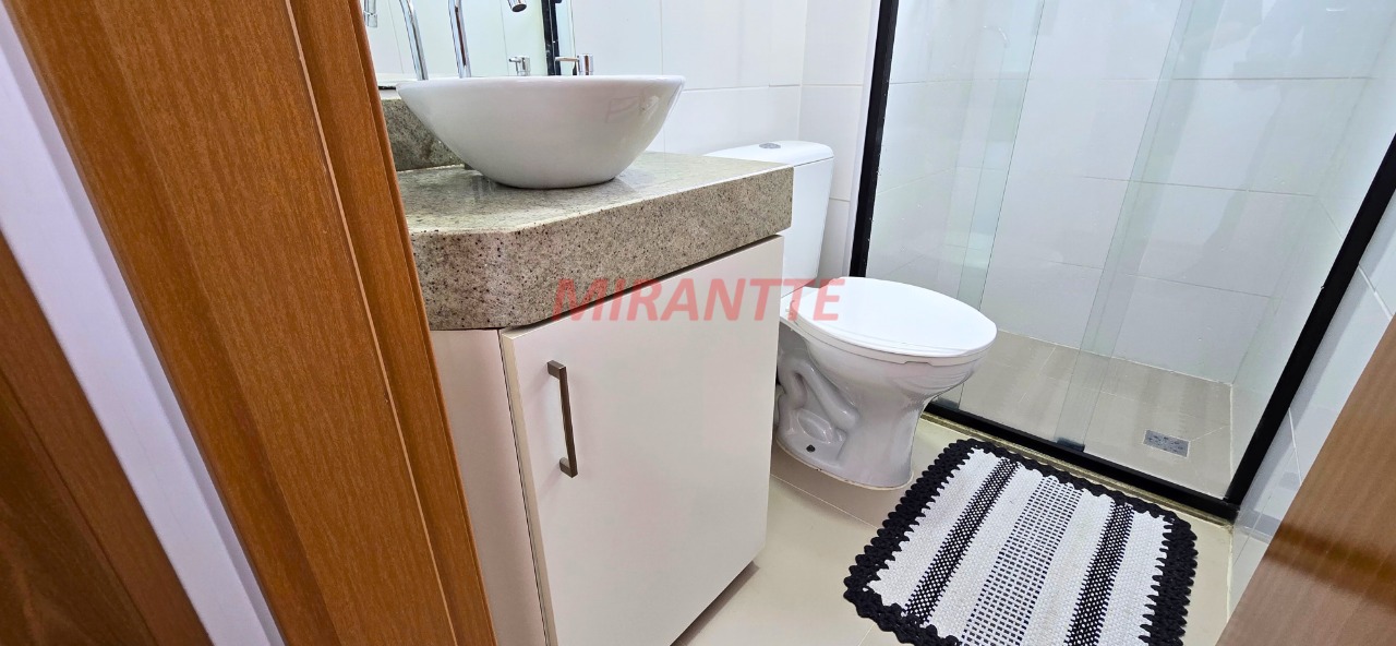 Apartamento de 49m² com 2 quartos em Jardim Iris