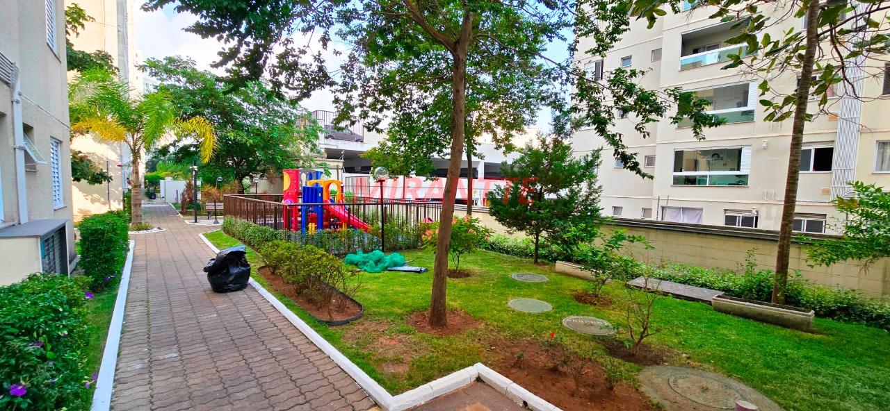 Apartamento de 49m² com 2 quartos em Jardim Iris
