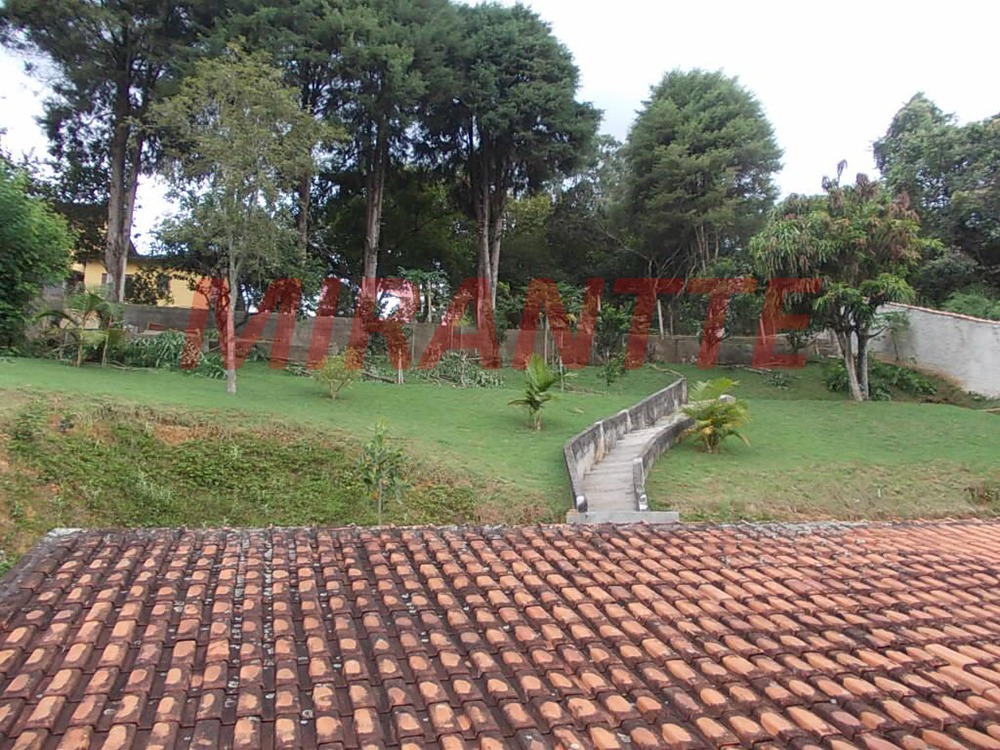 Sobrado de 272m² com 4 quartos em Rio Abaixo
