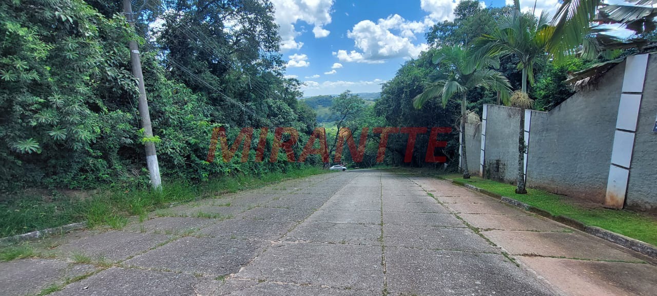 Terreno de 0m² em Caraguata