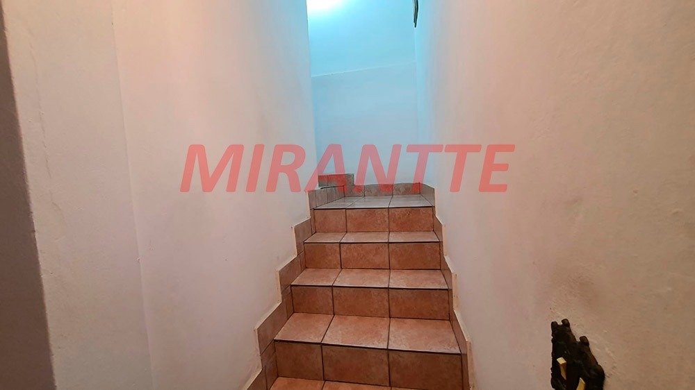 Sobrado de 205m² com 3 quartos em Jardim Virginia Bianca