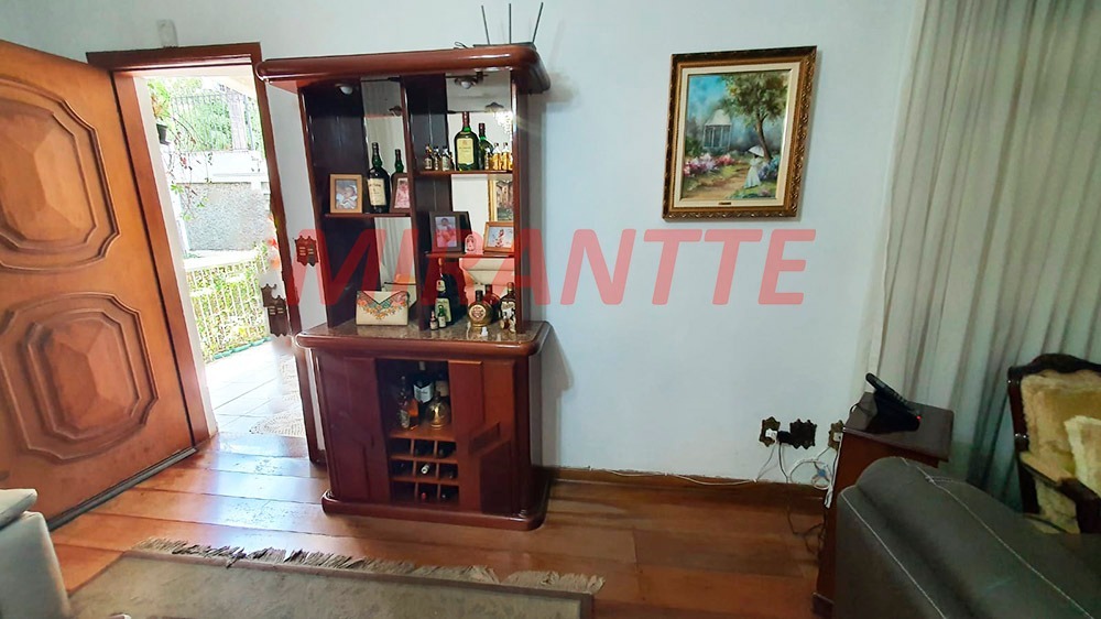 Sobrado de 205m² com 3 quartos em Jardim Virginia Bianca