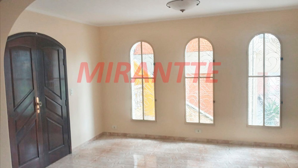 Sobrado de 503m² com 6 quartos em Vila Santos