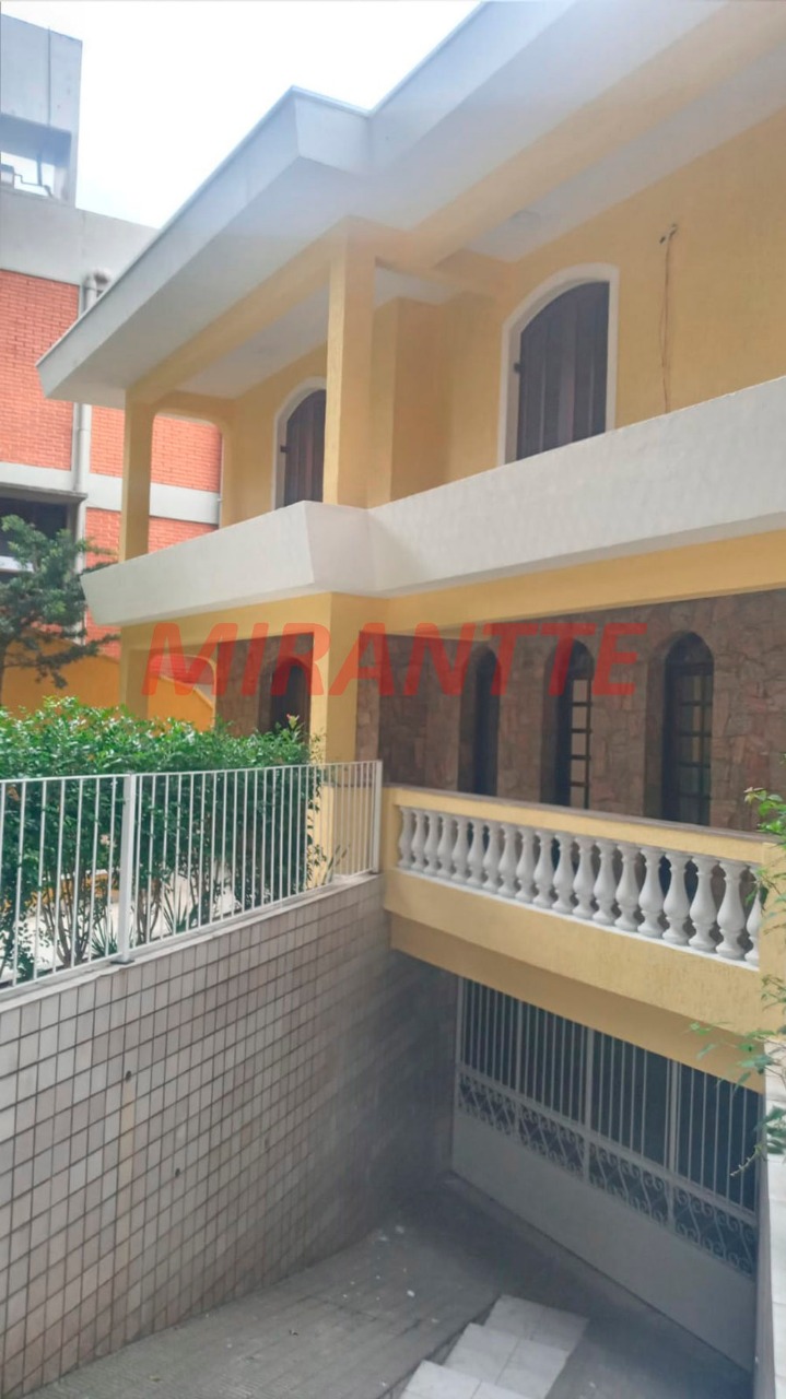 Sobrado de 503m² com 6 quartos em Vila Santos