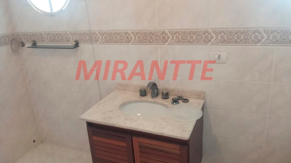 Sobrado de 503m² com 6 quartos em Vila Santos