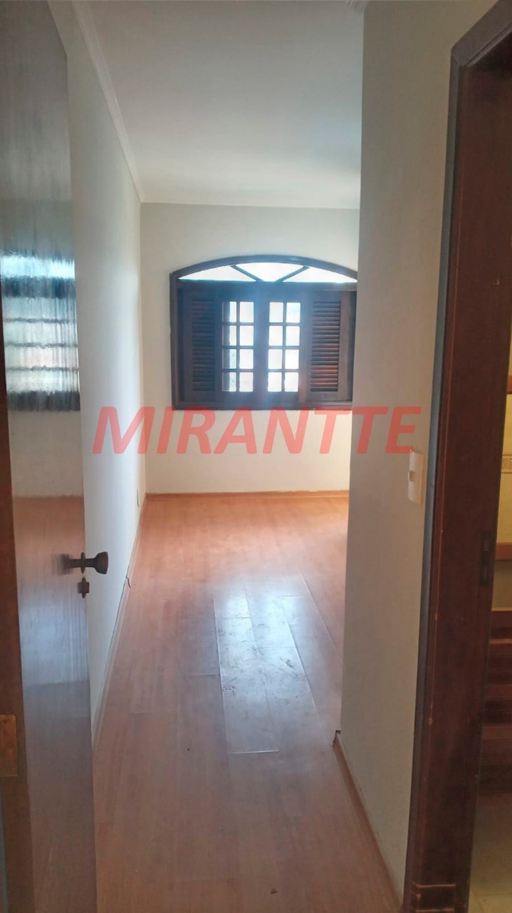 Sobrado de 503m² com 6 quartos em Vila Santos