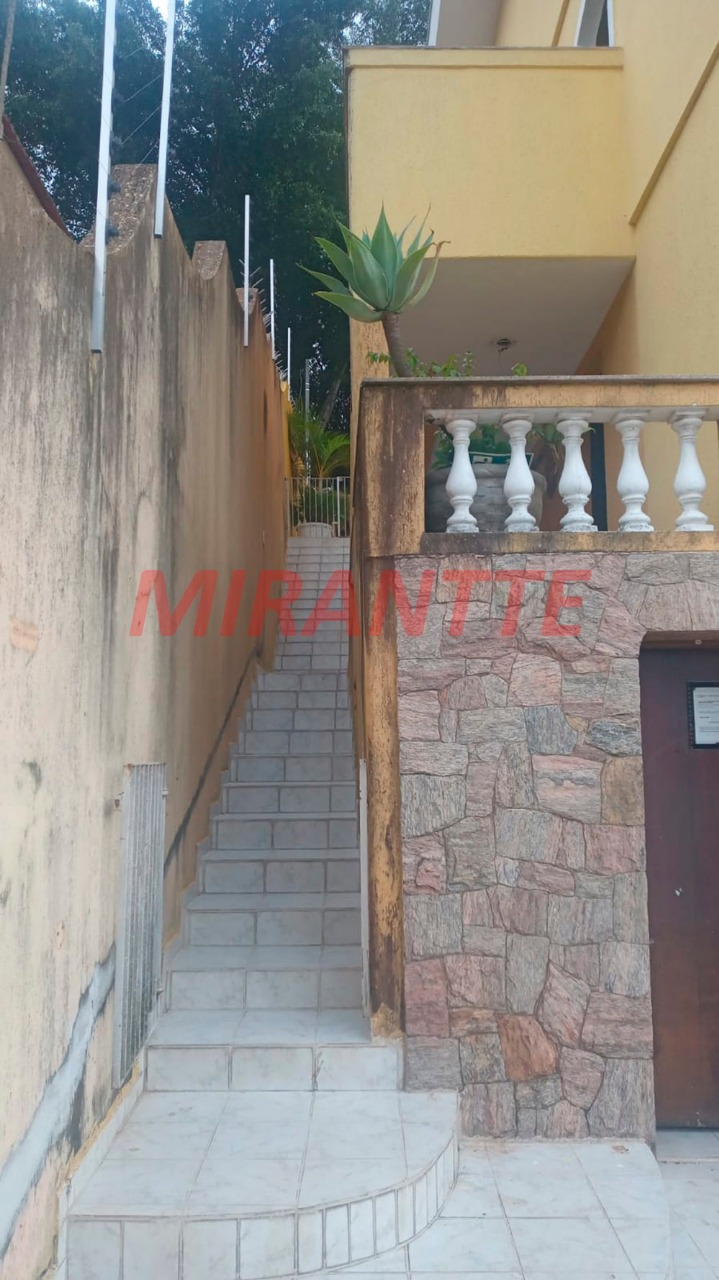 Sobrado de 503m² com 6 quartos em Vila Santos