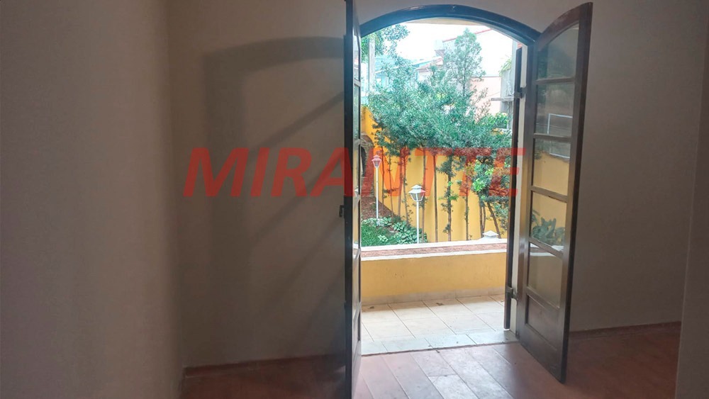 Sobrado de 503m² com 6 quartos em Vila Santos