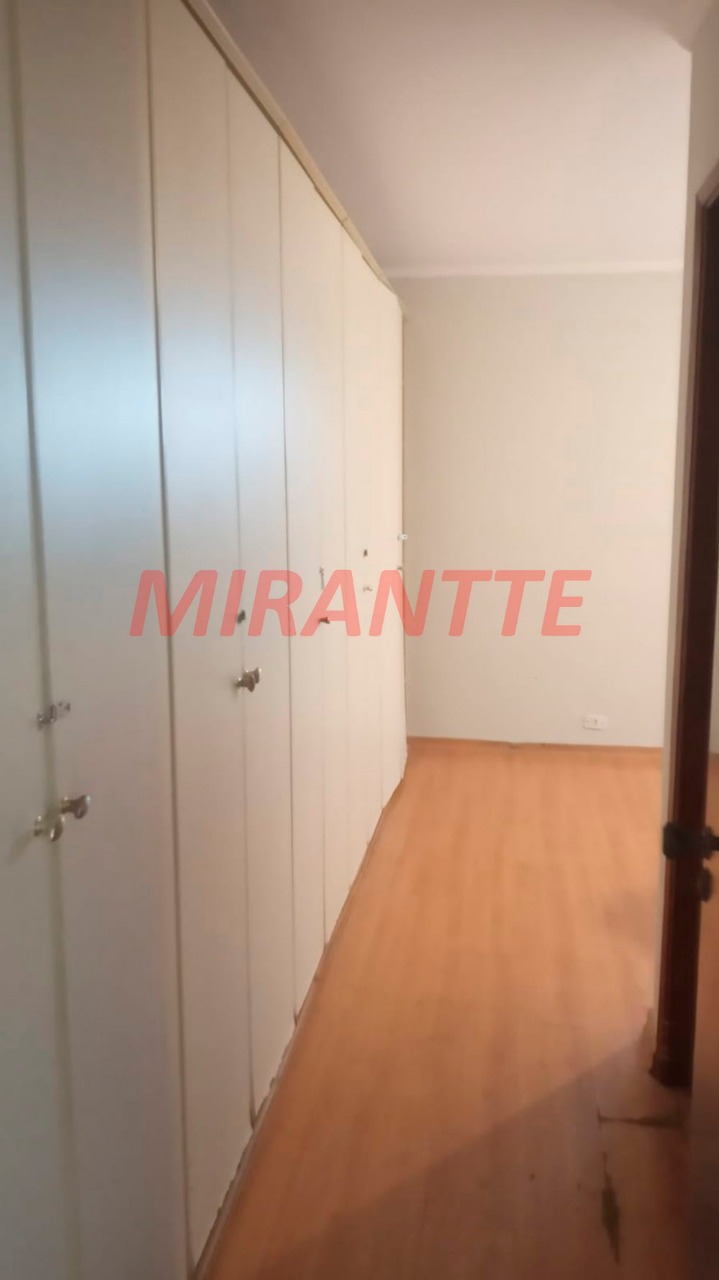 Sobrado de 503m² com 6 quartos em Vila Santos